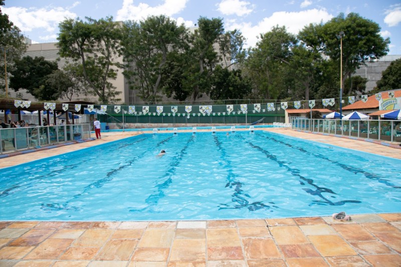 Clube Vizinhança, que esperava regularização desde 1961, recebeu a primeira escritura de concessão da Terracap | Foto: Daniel Santos