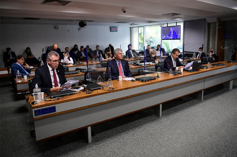 A Comissão da Representação Brasileira no Parlamento do Mercosul (Parlasul) durante reunião nesta terça-feira - Pedro França/Agência Senado