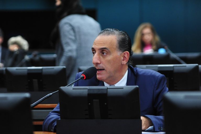 Deputado Eduardo Cury, relator do projeto de lei na CCJ - (Foto: Billy Boss/Câmara dos Deputados)
