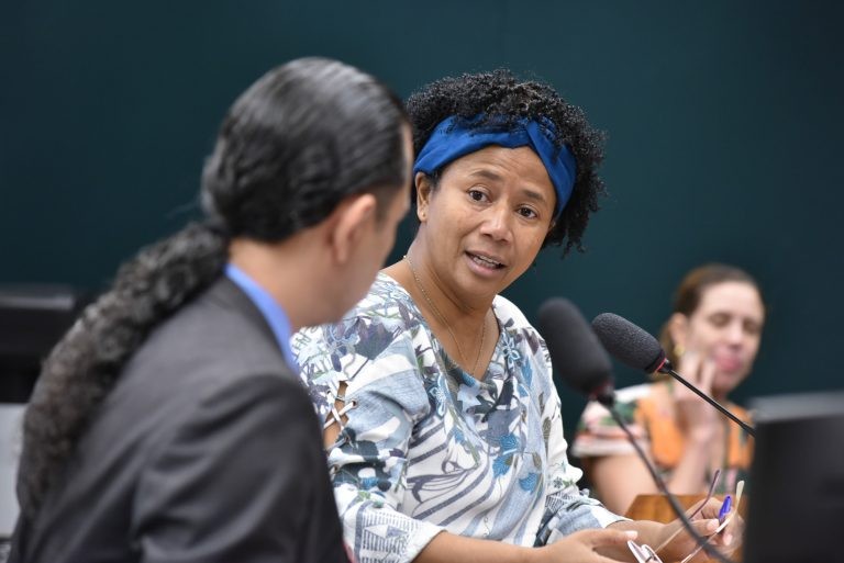 Silvia Cristina: combate ao câncer merece destaque nacional - (Foto: Zeca Ribeiro/Câmara dos Deputados)