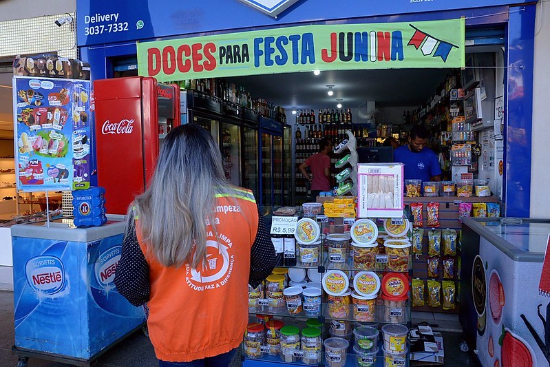 Ação foi realizada no comércio local da 209/210 Norte, nesta segunda-feira (6)