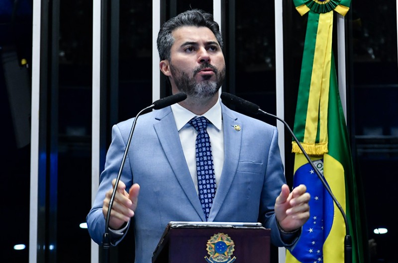 O senador Marcos Rogério parabenizou o governo federal por anunciar uma PEC que pode viabilizar a redução do preço dos combustíveis - Waldemir Barreto/Agência Senado