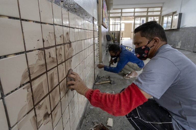 A verba vai direto para as escolas e as regionais, que têm autonomia para utilizá-la conforme a necessidade | Foto: Álvaro Henrique/SEEDF
