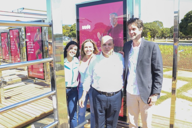 pelo governador Ibaneis Rocha em cerimônia na Praça do Buriti.