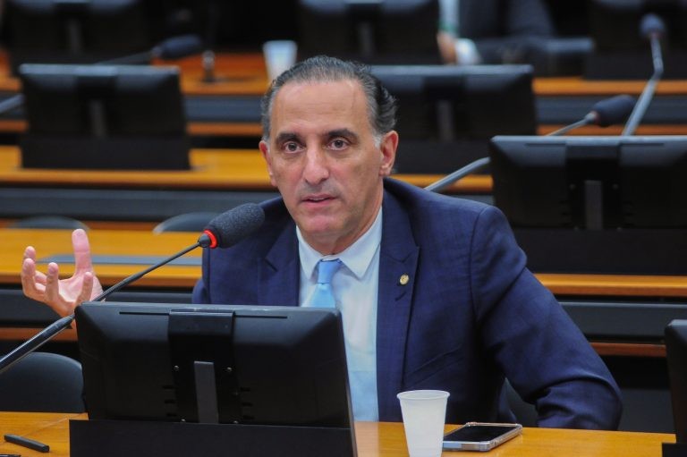 Eduardo Cury recomendou a aprovação de substitutivo - (Foto: Billy Boss/Câmara dos Deputados)