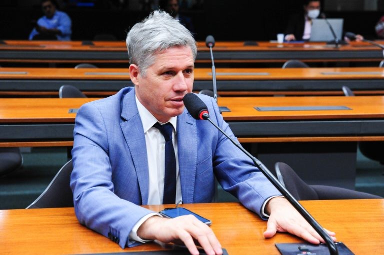 Paulo Teixeira: 