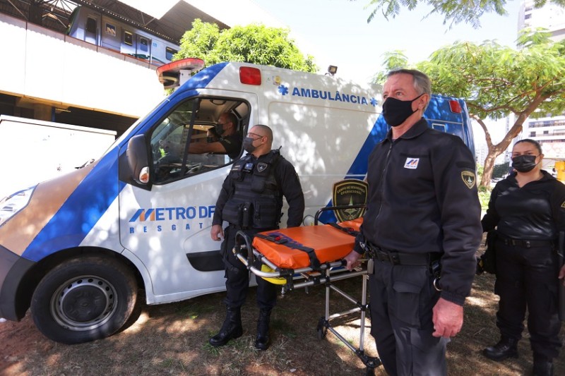Os empregados da operação são treinados para realizar o atendimento em primeiros socorros, com ou sem encaminhamento hospitalar, ou até a chegada do Corpo de Bombeiros/Samu