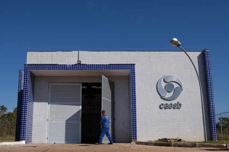 Sistema instalado pela Caesb vai beneficiar 1.900 lotes do condomínio Entre Lagos | Foto: Cristiano Carvalho/Caesb