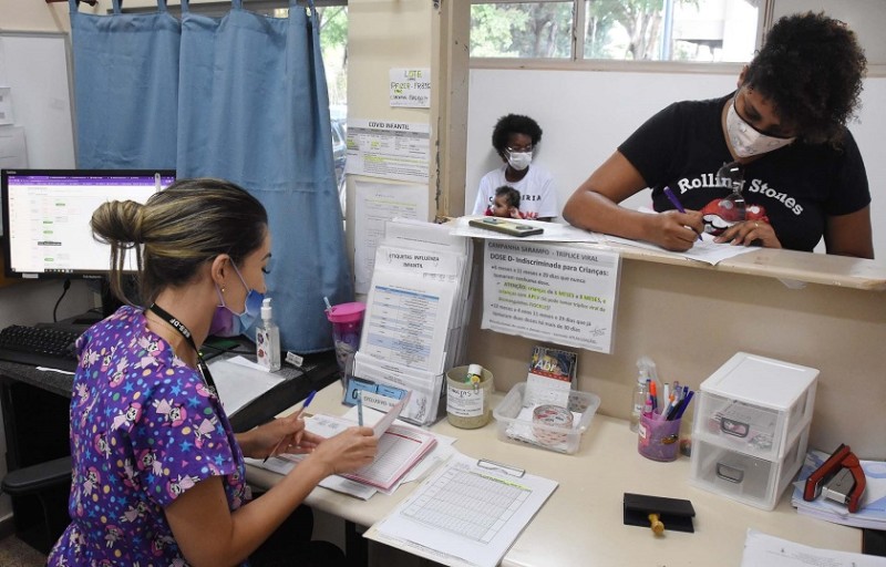 Ampliação da carga horária desses servidores vai ajudar na estratégia de remanejar servidores para unidades com maior carência de pessoal. Foto Tony Winston