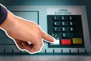 Quem não quer votar tem as opções de votar em branco ou anular o voto - (Foto: Montagem Thiago Fagundes/Agência Câmara)