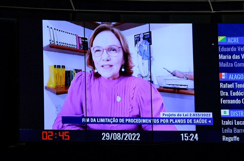 Para Zenaide Maia, as principais medidas que afetam o país e a vida dos cidadãos são decisões políticas - Roque de Sá/Agência Senado