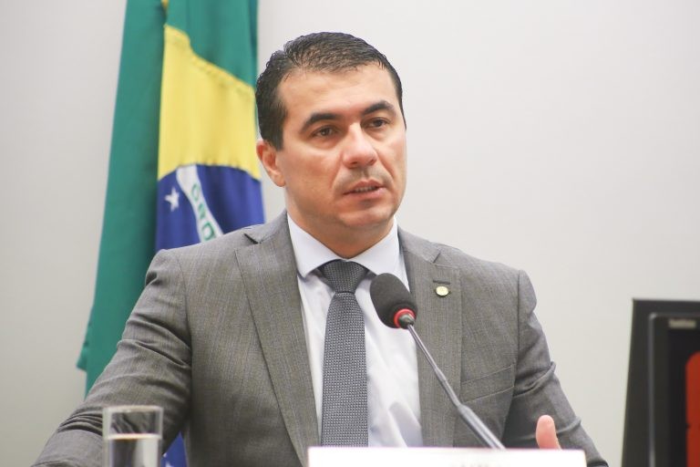 Luis Miranda: redução foi uma medida arbitrária - (Foto: Paulo Sergio/Câmara dos Deputados)