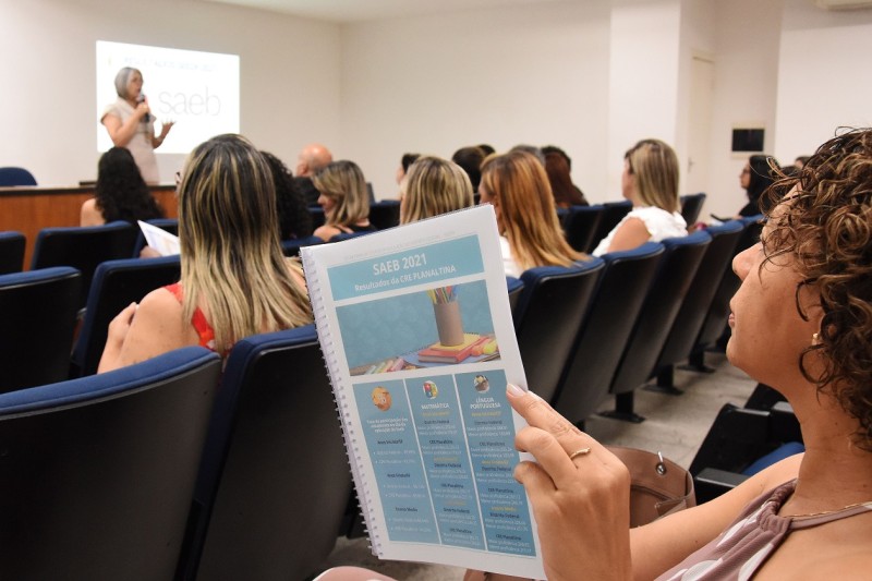 Regionais de ensino vão trabalhar com os resultados do Saeb para criar mecanismos de melhoria da aprendizagem
