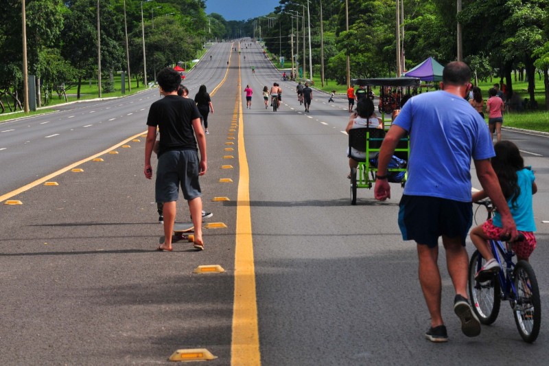 O Eixão do Lazer estará fechado ao trânsito de veículos e aberto ao público neste feriado, dia 15, das 6h às 18h | Foto: Joel Rodrigues/Agência Brasília
