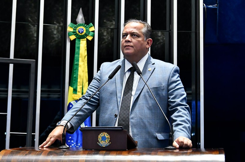 O relator, senador Eduardo Gomes, pediu que o debate sobre a matéria seja aprofundado nos próximos dias - Waldemir Barreto/Agência Senado