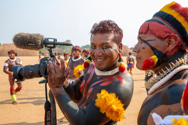Idealizador da mostra, o cineasta Takumã Kuikuro comenta: “Não existia um festival em que pudéssemos contar nossas histórias” | Foto: DivulgaçãoFoto: Divulgação