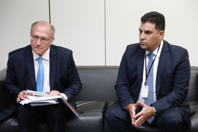 O secretário de Trabalho do DF e vice-presidente do Fonset, Thales Mendes, participou de reunião com o vice-presidente eleito Geraldo Alckmim | Foto: Ascom/Setrab-DF