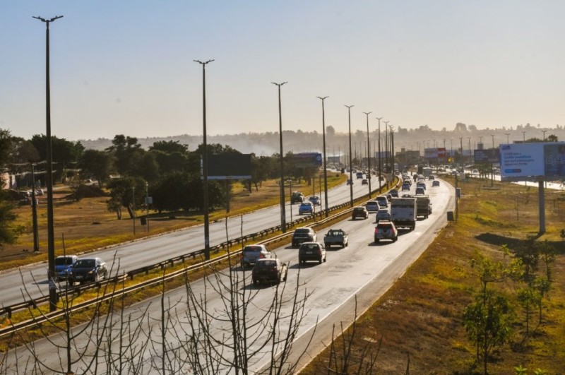 O trecho todo da Estrutural, com 12,6 km de extensão, receberá pavimento rígido, com vida útil estimada em 20 anos, | Foto: Joel Rodrigues/Agência Brasília