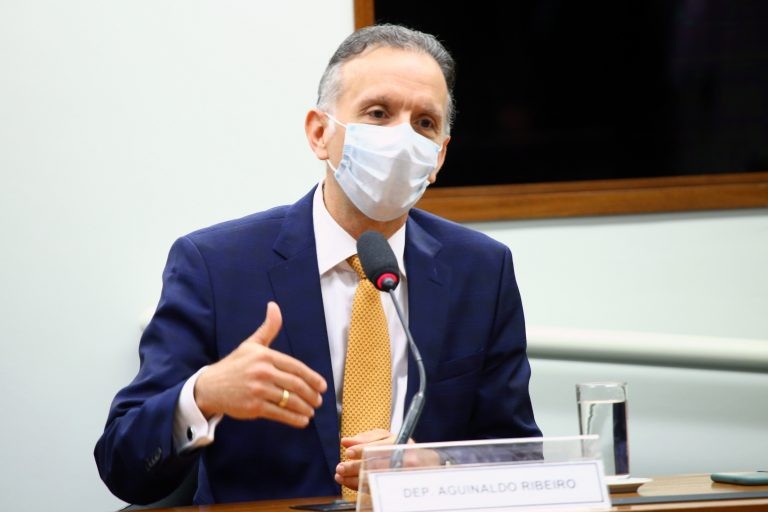 Ribeiro: seguro DPVAT muitas vezes é insuficiente para o custeio integral do tratamento - (Foto: Gustavo Sales/Câmara dos Deputados)
