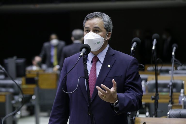 Efraim Filho: 