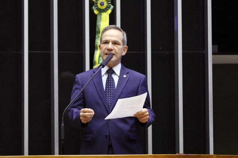 Peternelli recomendou a aprovação de substitutivo - (Foto: Cleia Viana/Câmara dos Deputados)