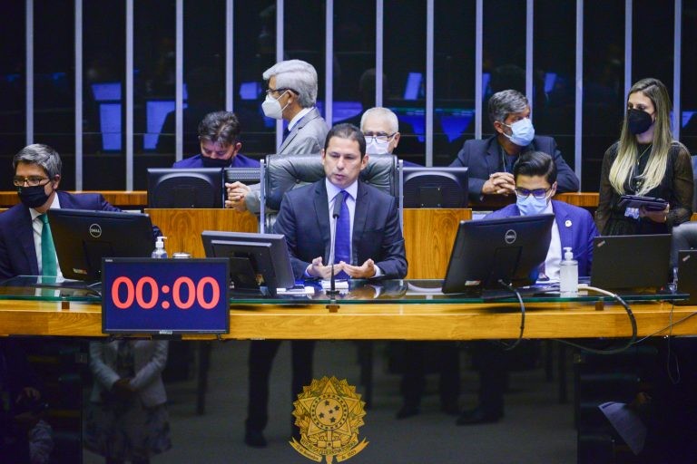 Deputado Marcelo Ramos preside a sessão - (Foto: Nilson Bastian /Câmara dos Deputados)