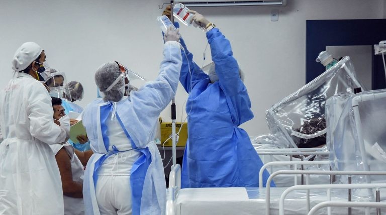 Proposta que cria piso para enfermeiros, técnicos e auxiliares está em debate na Câmara - (Foto: Ingrid Anne/Prefeitura de Manaus)