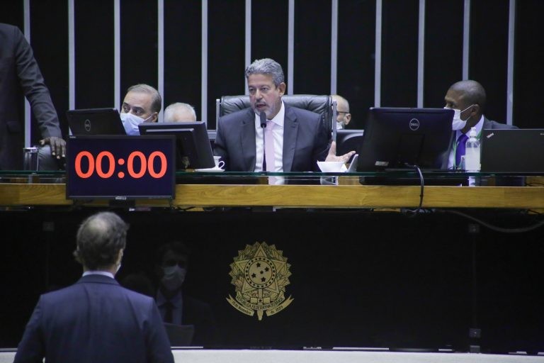 Arthur Lira preside sessão do Plenário nesta quinta-feira - (Foto: Paulo Sergio/Câmara dos Deputados)