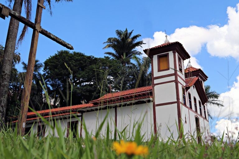 Emenda estende isenção a imóveis alugados para realização de cultos religiosos - (Foto: Neto Talmeli/Prefeitura de Uberaba-MG)