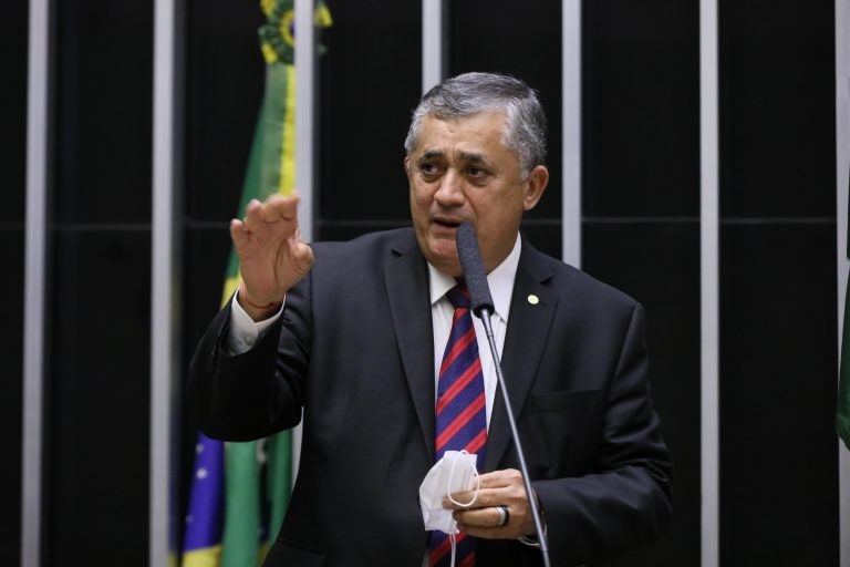 José Guimarães: proposta vai precisar de um amplo entendimento - (Foto: Michel Jesus/Câmara dos Deputados)