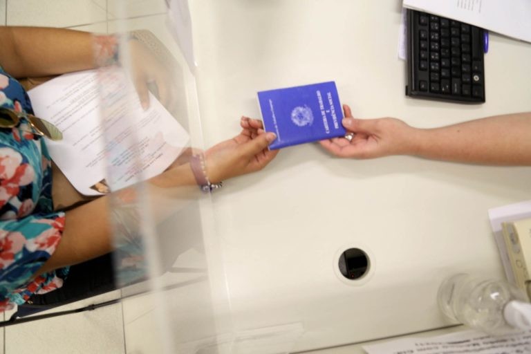 Proposta foi sugerida por sindicato e elaborada por comissão - (Foto: Gilson Abreu/AEN)