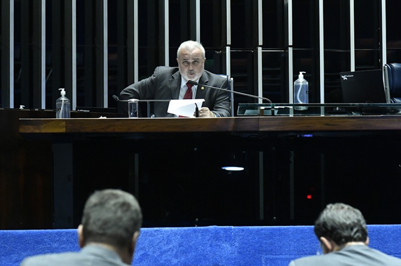 O projeto foi aprovado na forma de substitutivo do relator, senador Jean Paul Prates (PT-RN) - Geraldo Magela/Agência Senado
