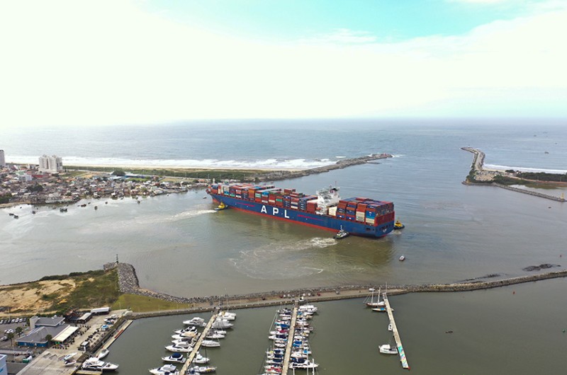 Porto de Itajaí, em Santa Catarina: benefícios tributários ao setor foram reinseridos na lei - Secom-Itajaí